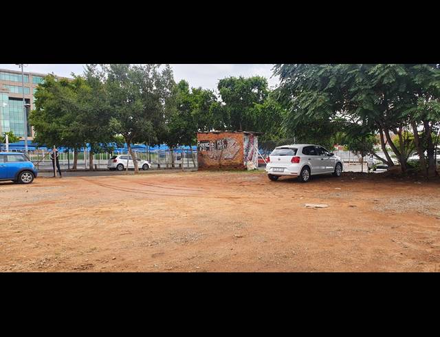 347M² INDUSTRIAL YARD FOR SALE IN FERREIRASDORP